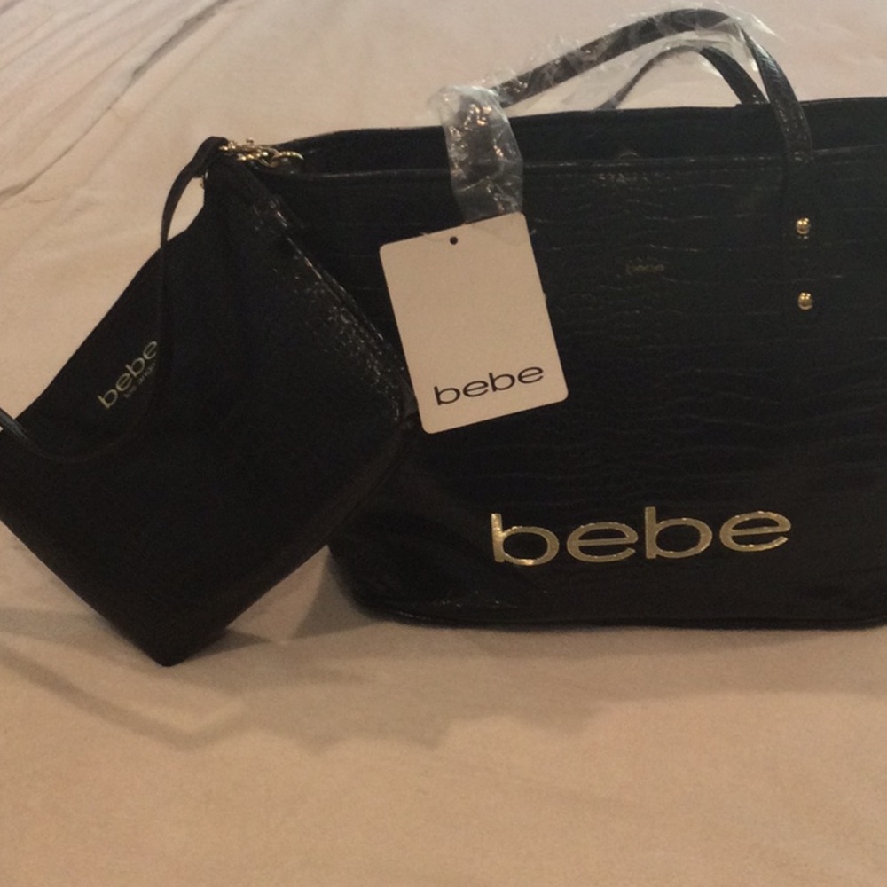 NWT BEBE Fabiola Stamped Croc Tote Bag Black 2 Piece Matching Set Cosmetic Pouch